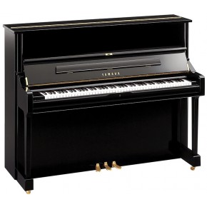 YAMAHA U1 PE (USADO)